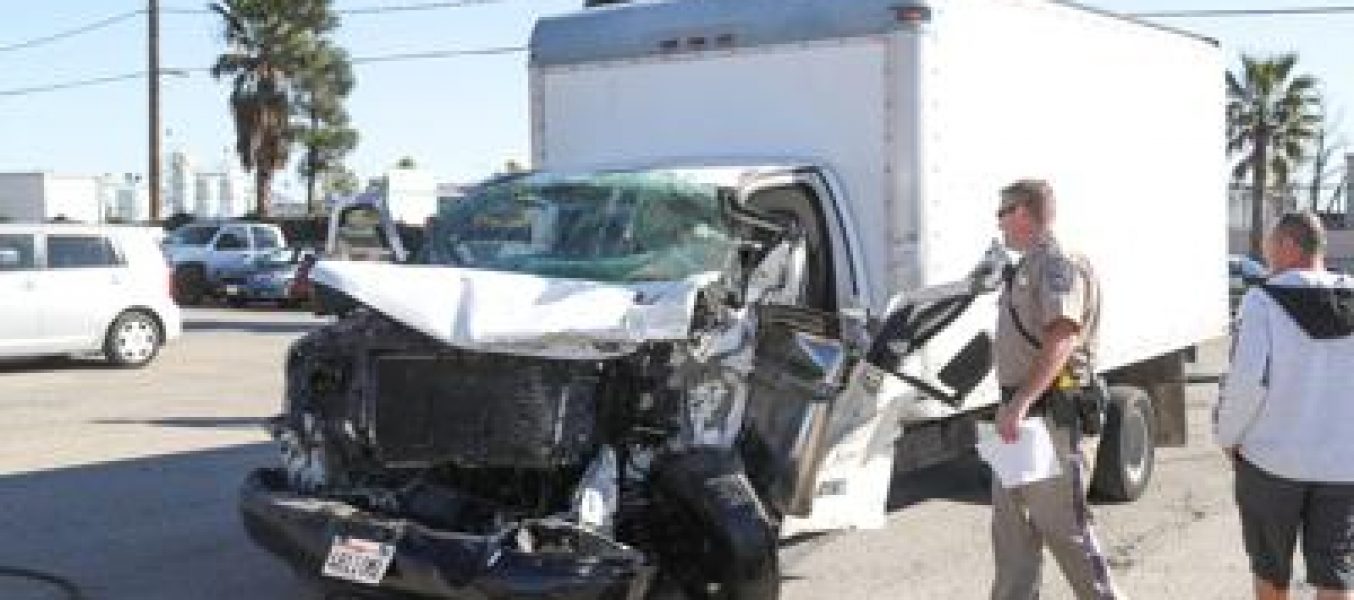 ¿Cómo Obtener Por Derecho En Un Accidente De Camión Semi En Chicago?